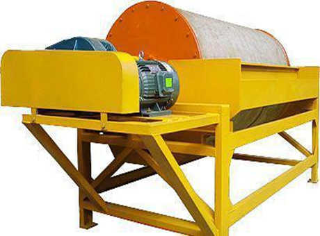 CTG鐵砂干選專用磁選機(jī) CTG鐵砂干選專用磁選機(jī)